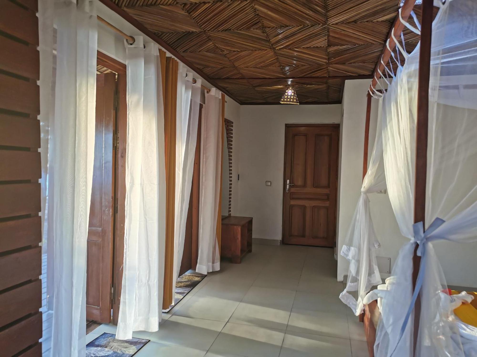 Long Beach Resort, Nosy-Be 외부 사진